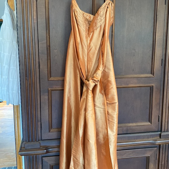 Absolutely beautiful rust colored Dress  size 8 - Picture 7 of 9